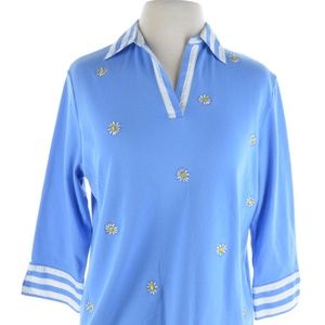 Drapers & Damons Blue top with small white Flowers